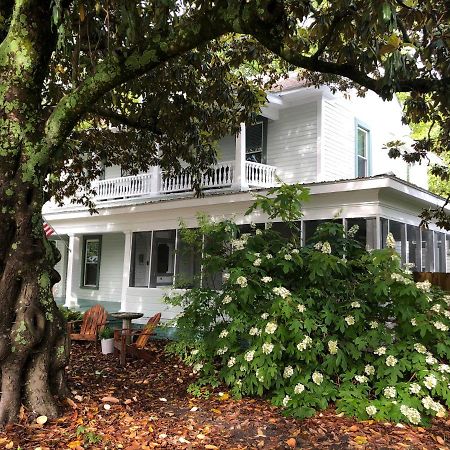 Clover Magnolia House & Gardens B&B المظهر الخارجي الصورة